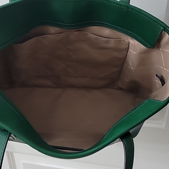Michael Kors Emerald Green Tote Bag - Picture 4 of 6